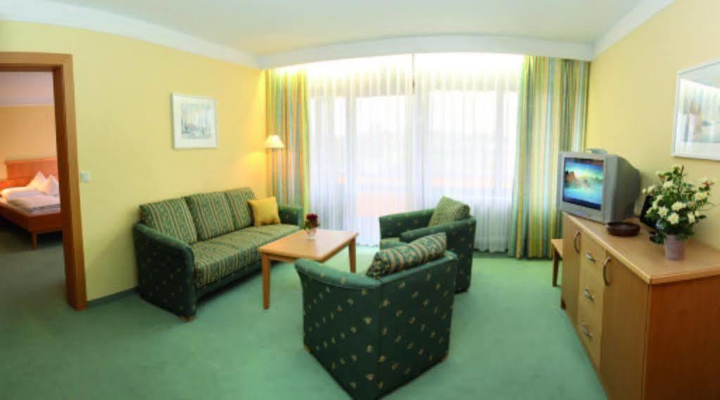 Appartment Hotel Victoria Bad Füssing Екстериор снимка